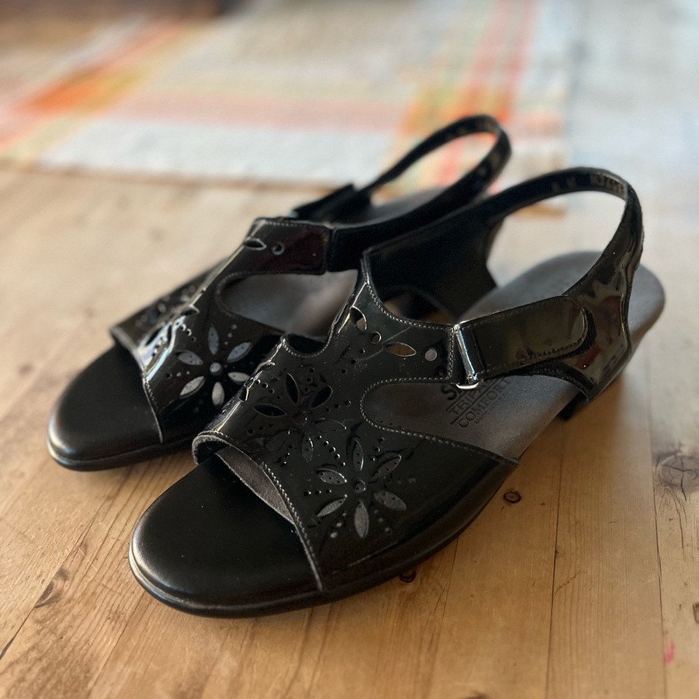 Sas Sunburst Sandals, Size 8W